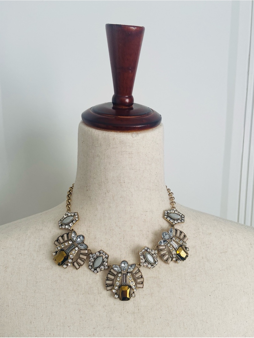 New York & Company Gold-Tone Necklace with Clear and Amber Stones EUC- Like New